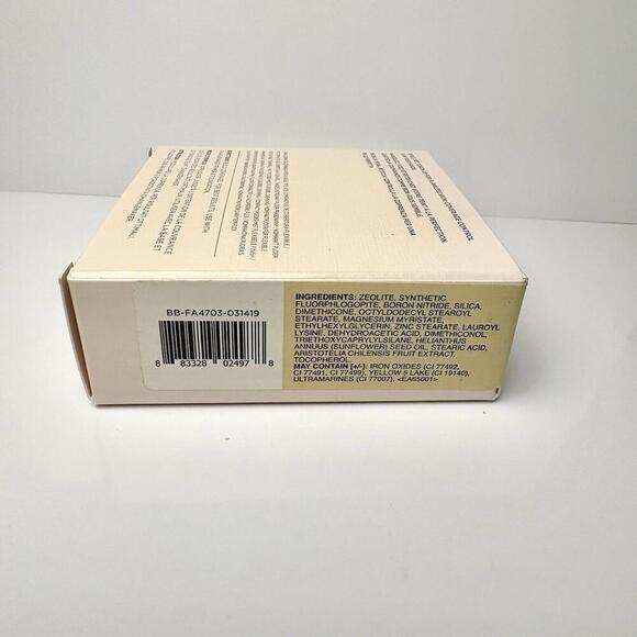 Bite Beauty Changemaker Flexible Coverage Pressed Powder Light 1 Shade 7.5g NIB - Picture 5 of 7